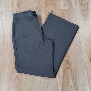 💜Old Navy Gray Dressy At Waist Essential Stretch Trousers Size 6/28